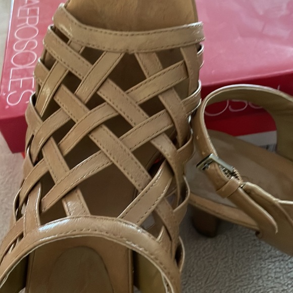 Aerosols beautiful 3 inch heel - Picture 2 of 4